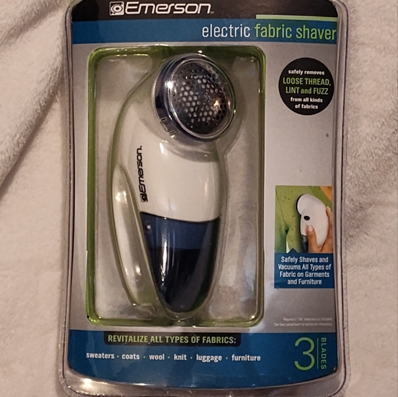 NEW! EMERSON Electric Fabric Shaver - Picture 2 of 8